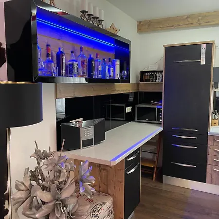 Alpin Haus Turrach تراشر هوهه